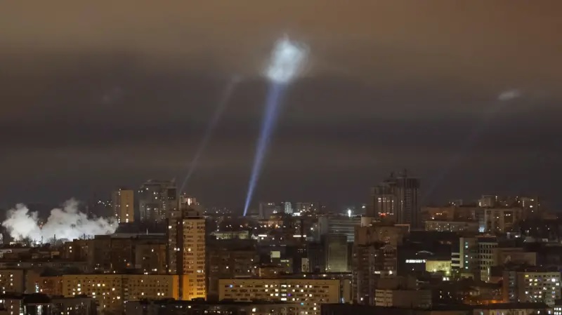 ট্রাম্প-পুতিন ফোনালাপের পর রাশিয়া-ইউক্রেনের পাল্টাপাল্টি বিমান হামলা