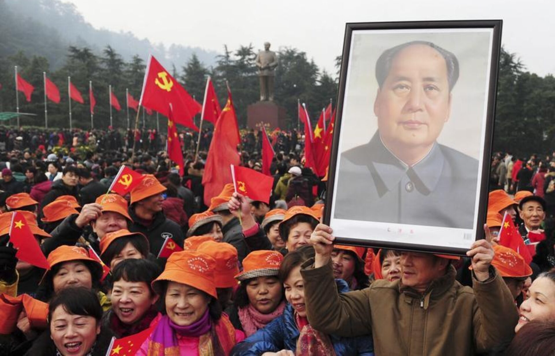 ‘চীন নত হবে না’—প্রেরণায় মাও সেতুং