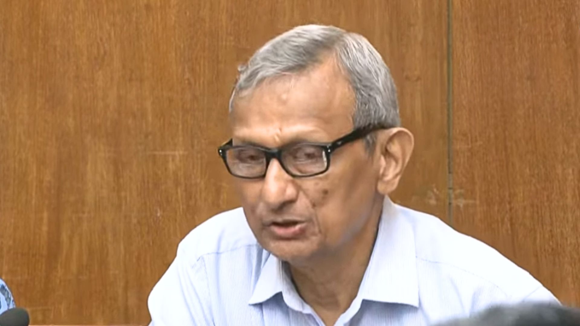 মেঘনা আলমের সঙ্গে বেআইনি কিছু করা হয়নি: প্রধান উপদেষ্টার বিশেষ সহকারী