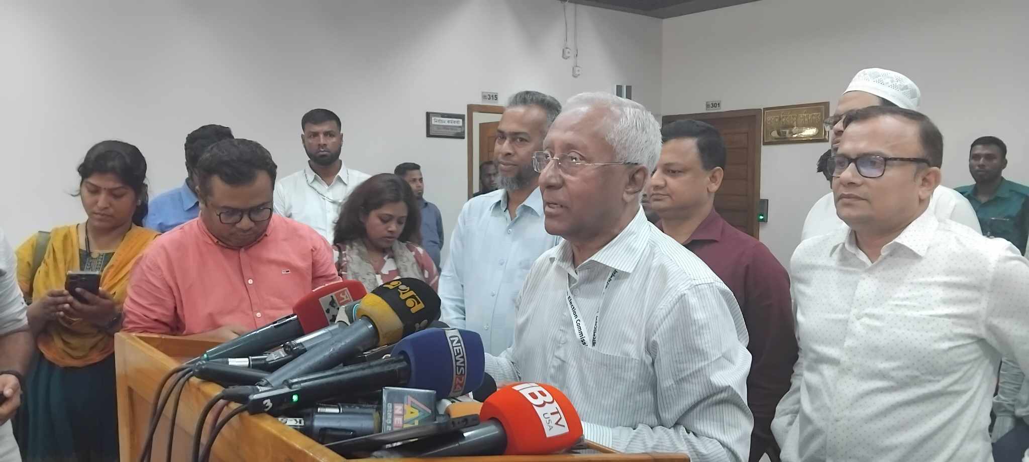 নতুন রাজনৈতিক দল নিবন্ধনে আবেদনের সময় ২ মাস বাড়ল