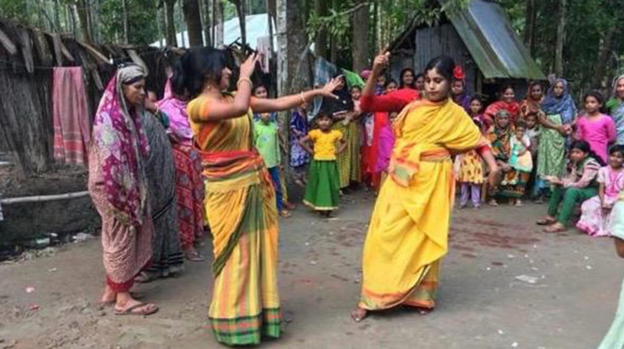 বাঙালি বিয়ের ঐতিহ্যকে যেভাবে বাঁচিয়ে রেখেছে গ্রামীণ সমাজ