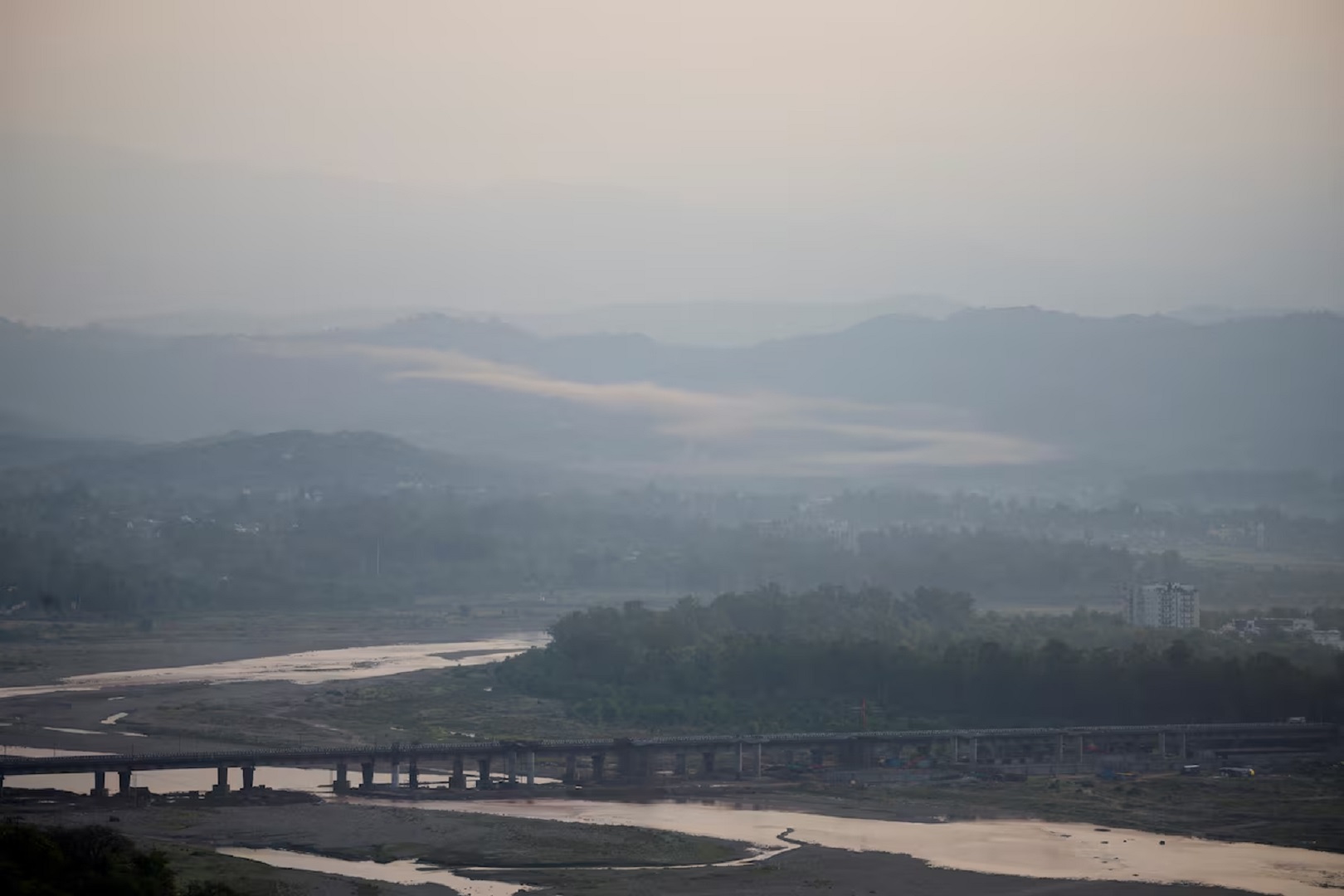 ভারতে পাল্টা হামলা শুরুর ঘোষণা পাকিস্তানের