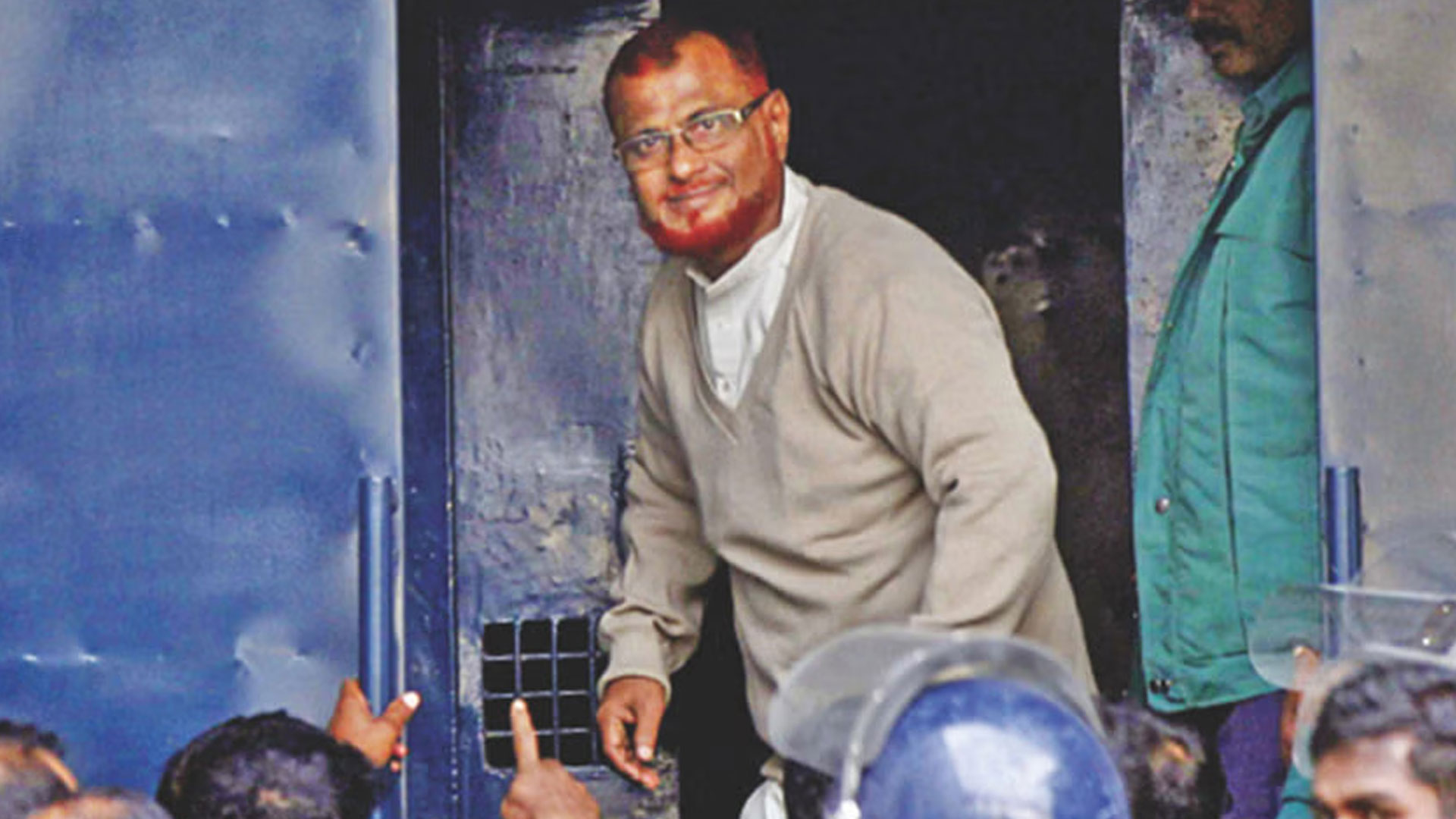 যেসব অভিযোগ ছিল জামায়াত নেতা আজহারুল ইসলামের বিরুদ্ধে