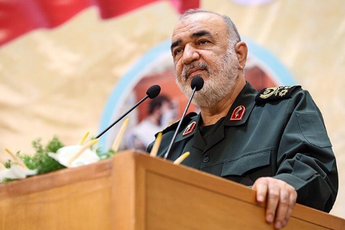 ইসরায়েলি হামলায় ইরানের বিপ্লবী রক্ষীবাহিনীর প্রধান হোসেন সালামি নিহত