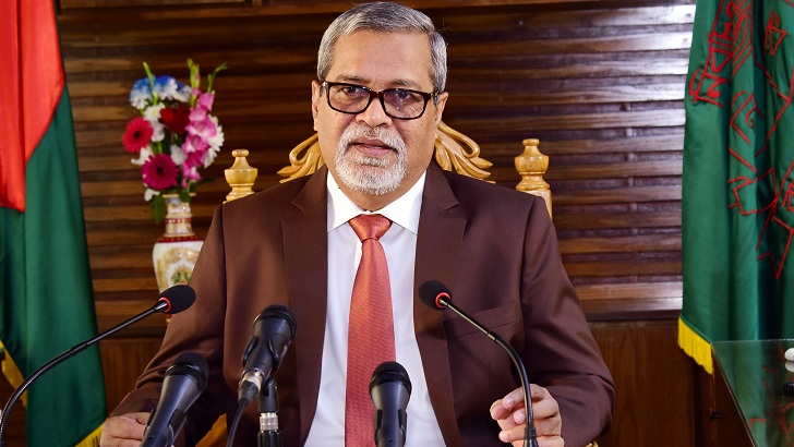 সাবেক সিইসি নুরুল হুদা আটক