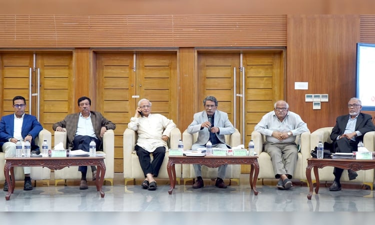 ‘রাষ্ট্রপতির ক্ষমা’ আইনের মাধ্যমে, একমত সব দল