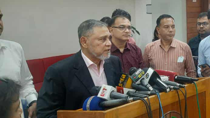 গত ৩ নির্বাচনকে সার্টিফিকেট দেওয়া বিদেশি পর্যবেক্ষকদের অনুমতি দেওয়া হবে না: সিইসি