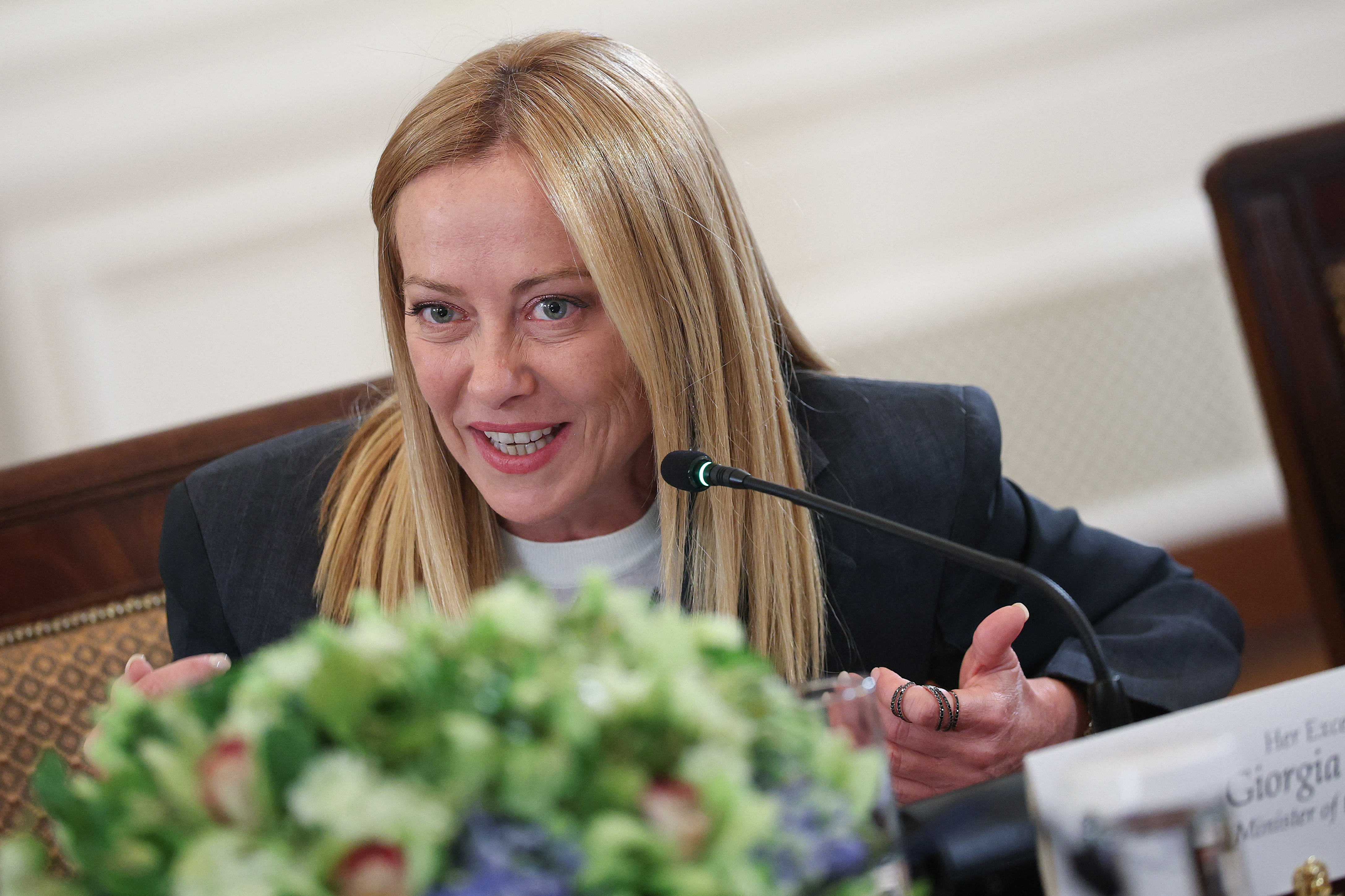 বাংলাদেশসহ এশিয়ার ৫ দেশে সফর স্থগিত করলেন ইতালির প্রধানমন্ত্রী মেলোনি