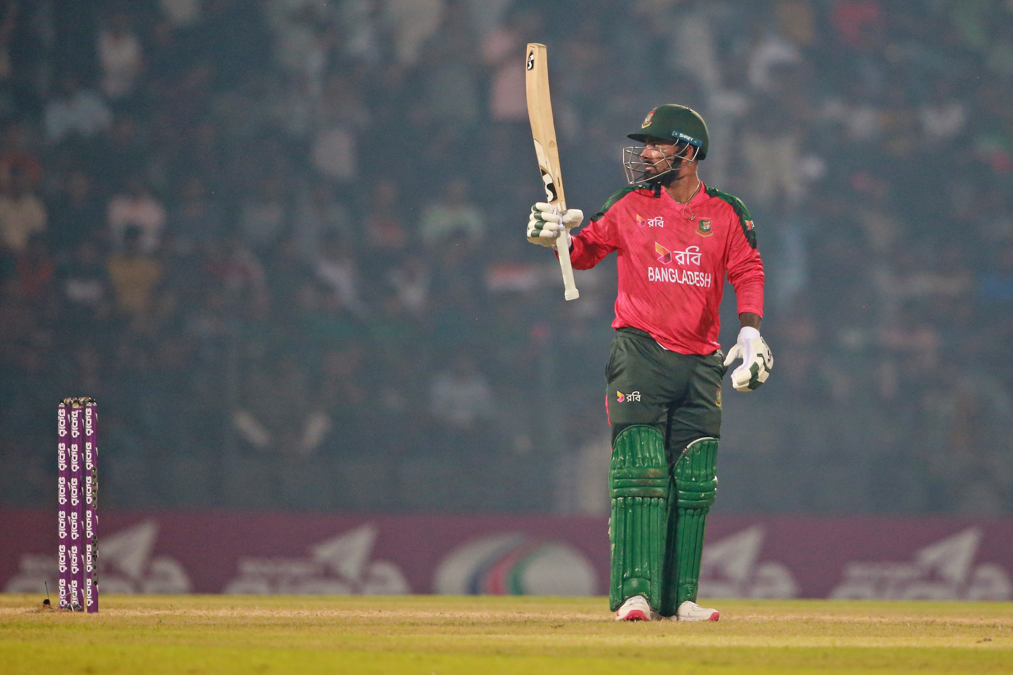 সাকিবের ফিফটির রেকর্ডে ভাগ বসালেন লিটন