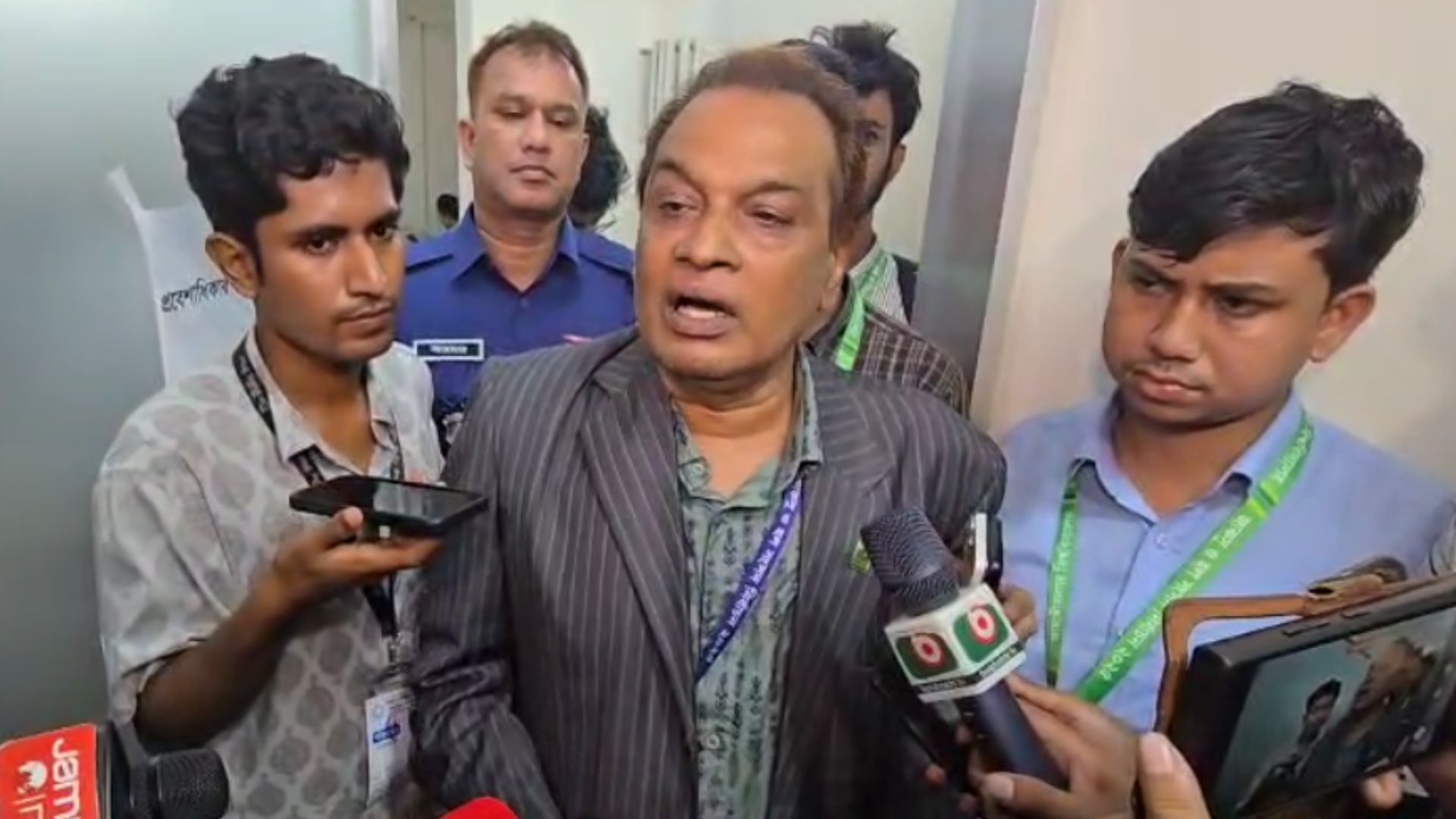 ভোট গণনায় পুরো রাত লেগে যেতে পারে: জাকসু প্রধান নির্বাচন কমিশনার