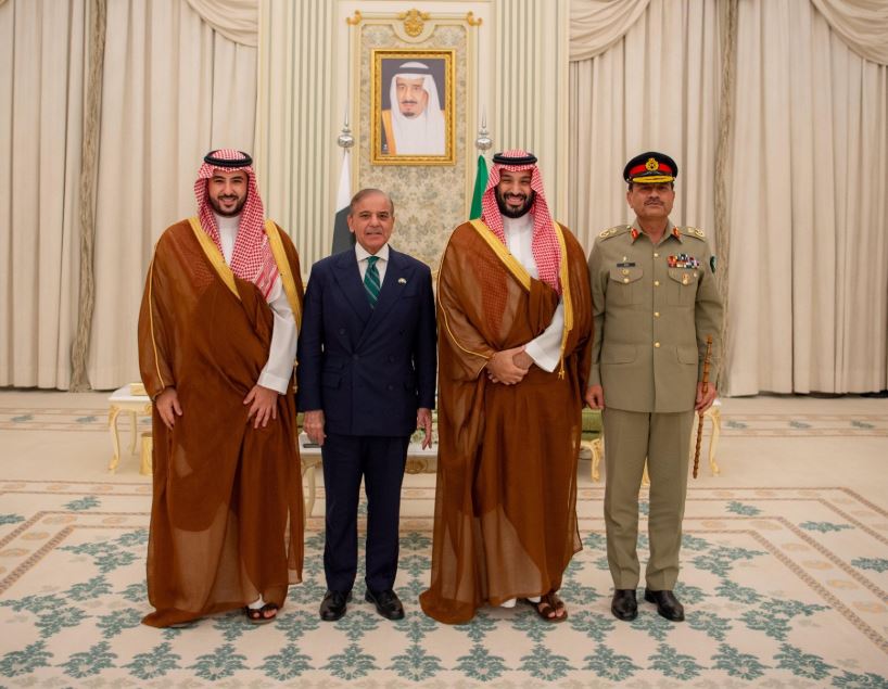 রিয়াদ-ইসলামাবাদের প্রতিরক্ষা চুক্তি সই, নজর রাখছে নয়াদিল্লি