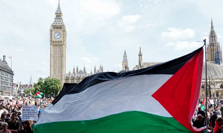 ফিলিস্তিনকে স্বীকৃতির জন্য কেন এই সময়টাকে বেছে নিলো যুক্তরাজ্য?