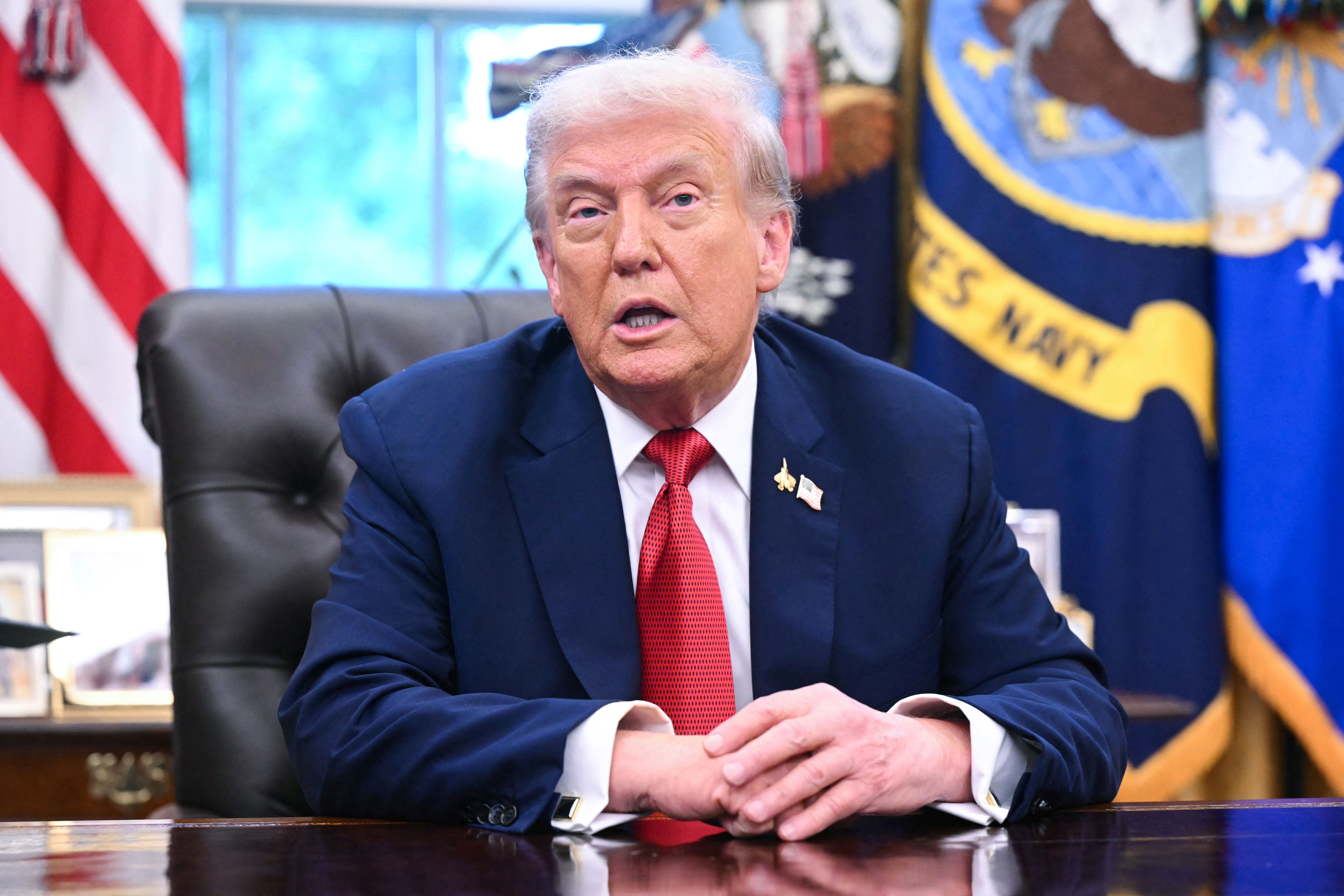 নেতানিয়াহুকে পশ্চিম তীর দখল করতে দেব না: ট্রাম্প