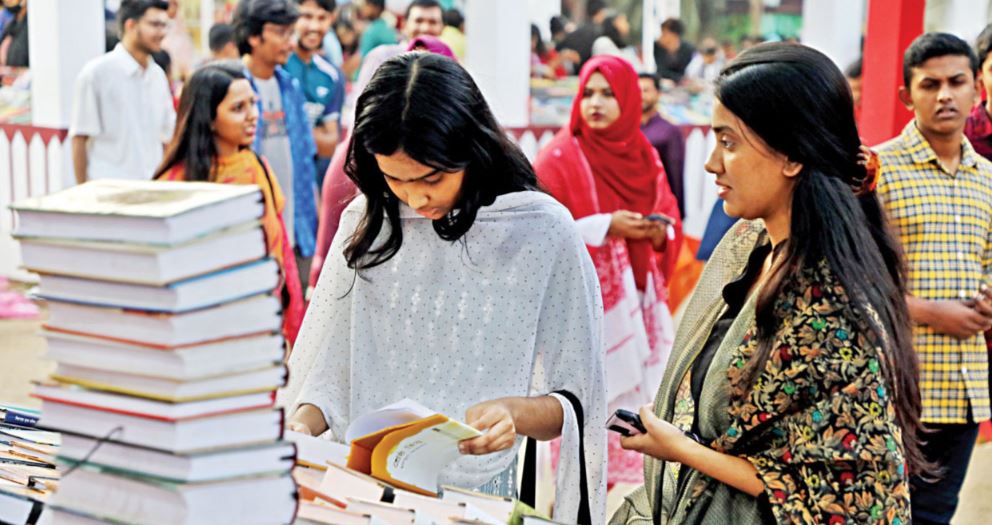 বইমেলা নির্বাচনের আগে না পরে, সে বিষয় এখনো কিছু বলা যাচ্ছে না: আজম