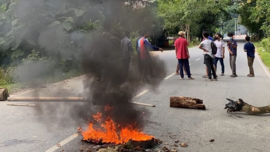 খাগড়াছড়িতে স্কুলশিক্ষার্থী ধর্ষণের প্রতিবাদে বিক্ষোভে গুলিতে নিহত অন্তত ৩