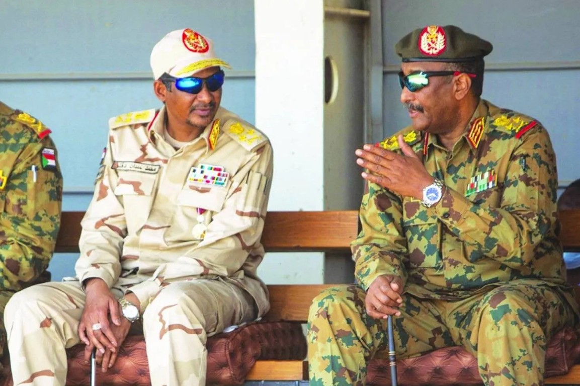 সুদানের গৃহযুদ্ধ: দুই ‘বন্ধুর’ ক্ষমতার দ্বন্দ্ব থেকে রক্তক্ষয়ী সংঘাত