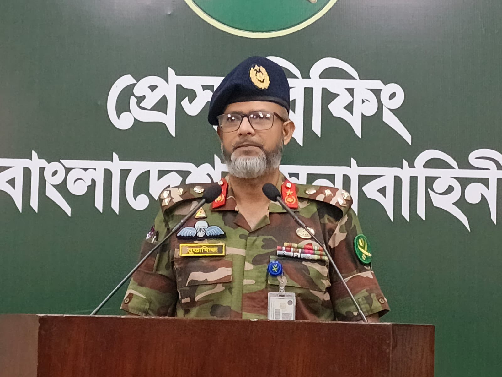 অভিযুক্ত ১৫ সেনা কর্মকর্তার চাকরিচ্যুতি নিয়ে স্পষ্ট নির্দেশনা আসেনি: সেনা সদর