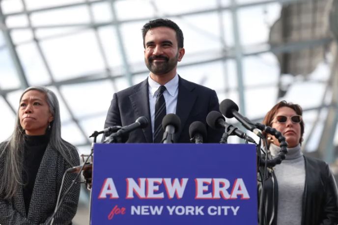 স্টারবাকসে কর্মী-ধর্মঘট, সমর্থন দিয়ে মামদানি বললেন, ‘নো কফি’