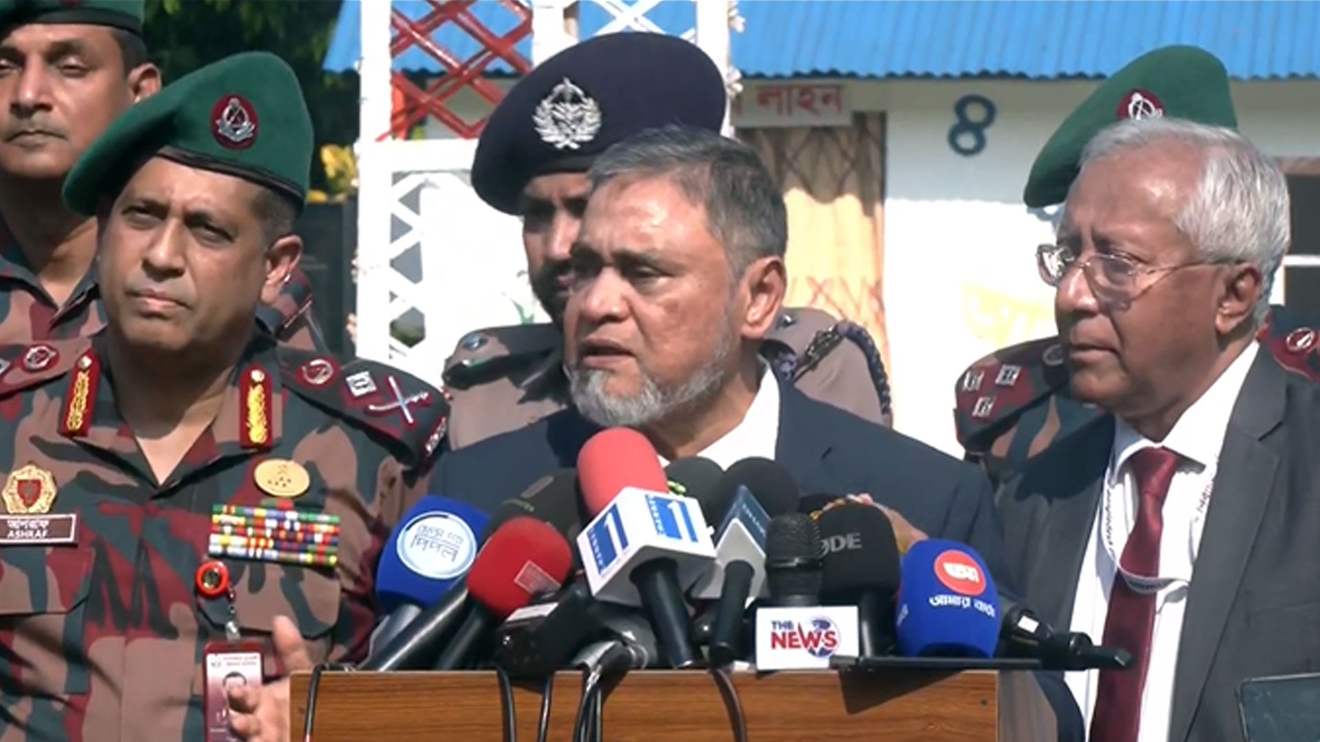 নির্বাচনের আগে আইনশৃঙ্খলা পরিস্থিতি ঠিক হয়ে যাবে: সিইসি