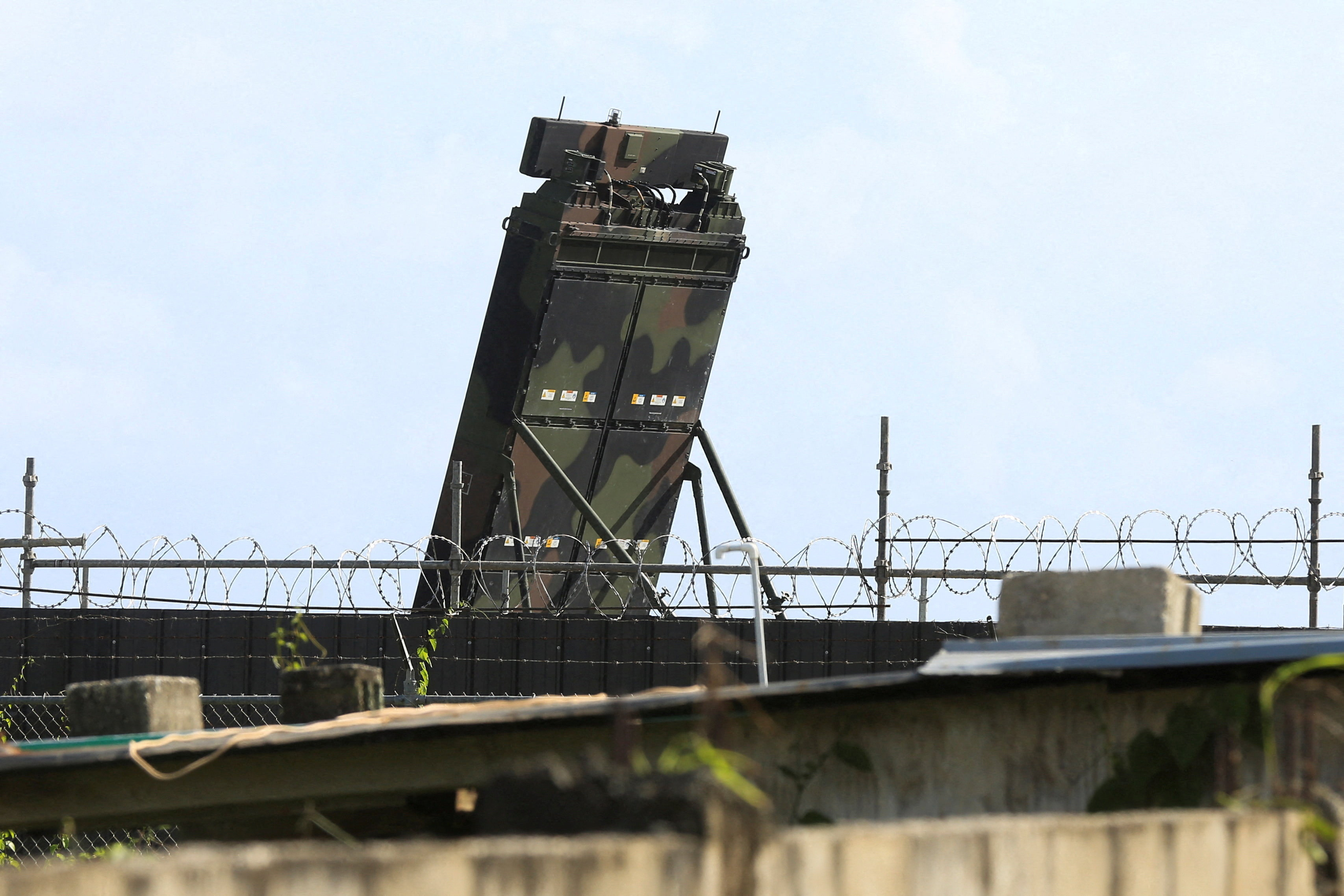 ভেনেজুয়েলার ওপর নজর রাখতে ত্রিনিদাদে রাডার বসাল যুক্তরাষ্ট্র