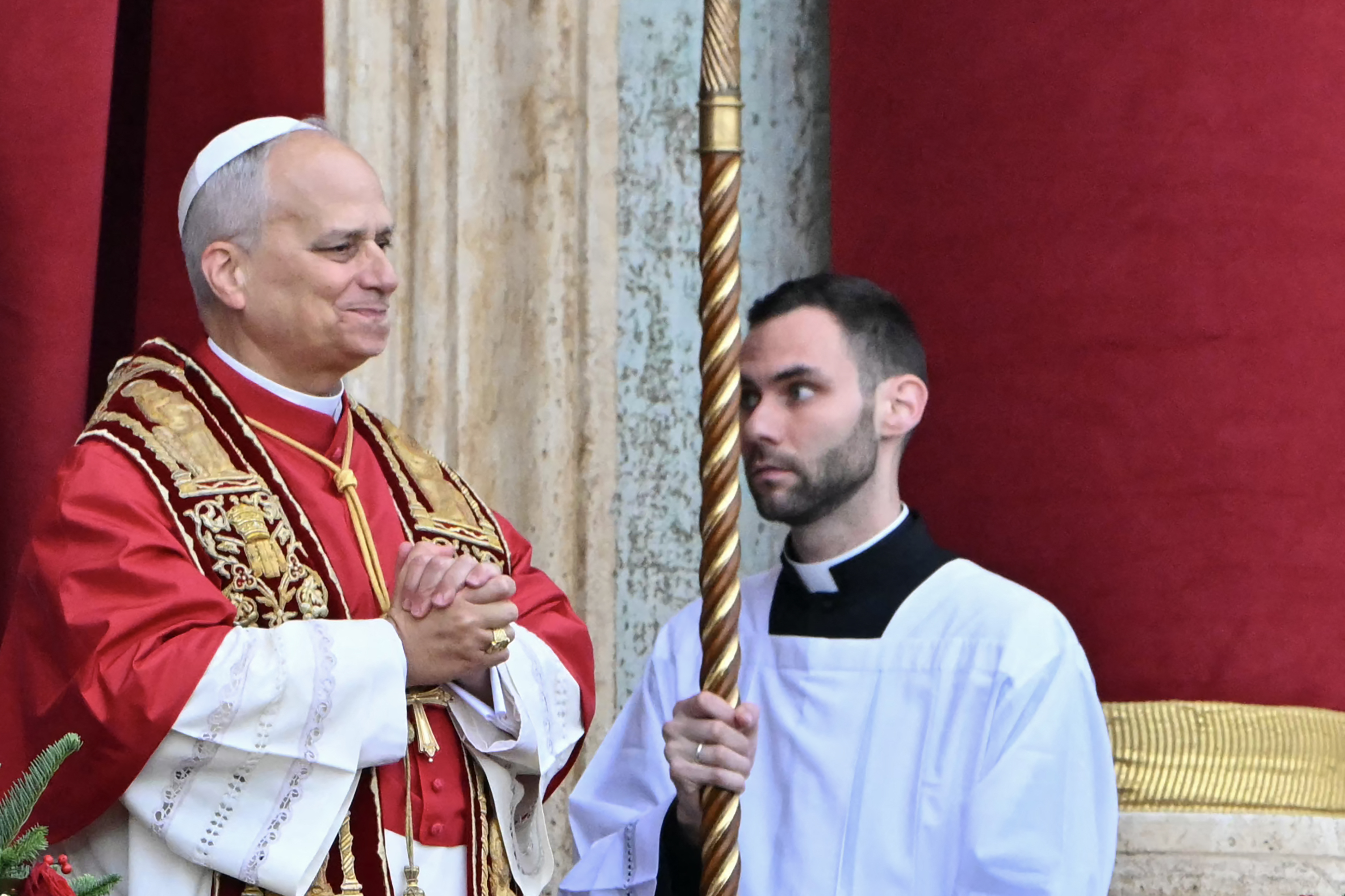 বড়দিনে ‘যুদ্ধের ক্ষত’ মুছে দেওয়ার আহ্বান জানালেন পোপ লিও