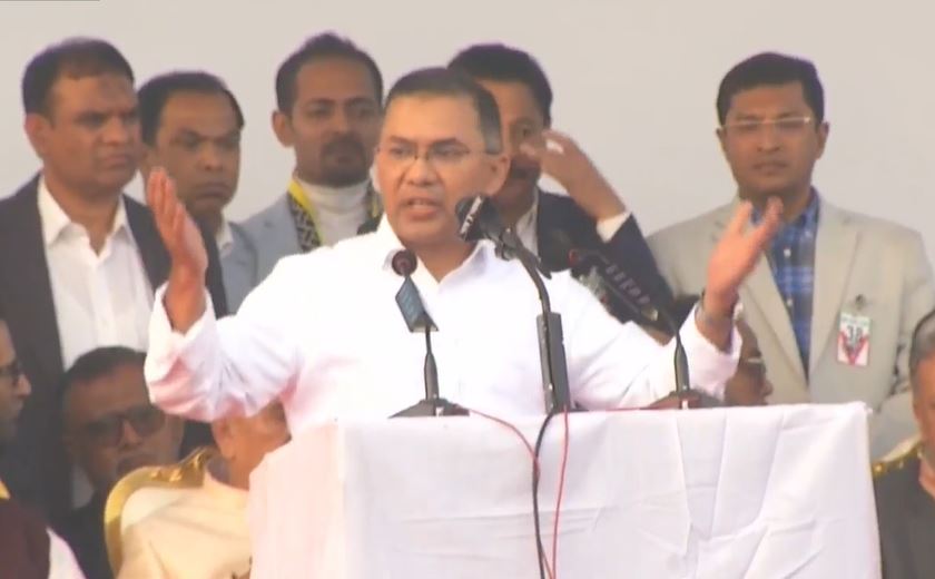 ‘প্রিয় বাংলাদেশ’ বলে বক্তব্য শুরু করলেন তারেক রহমান