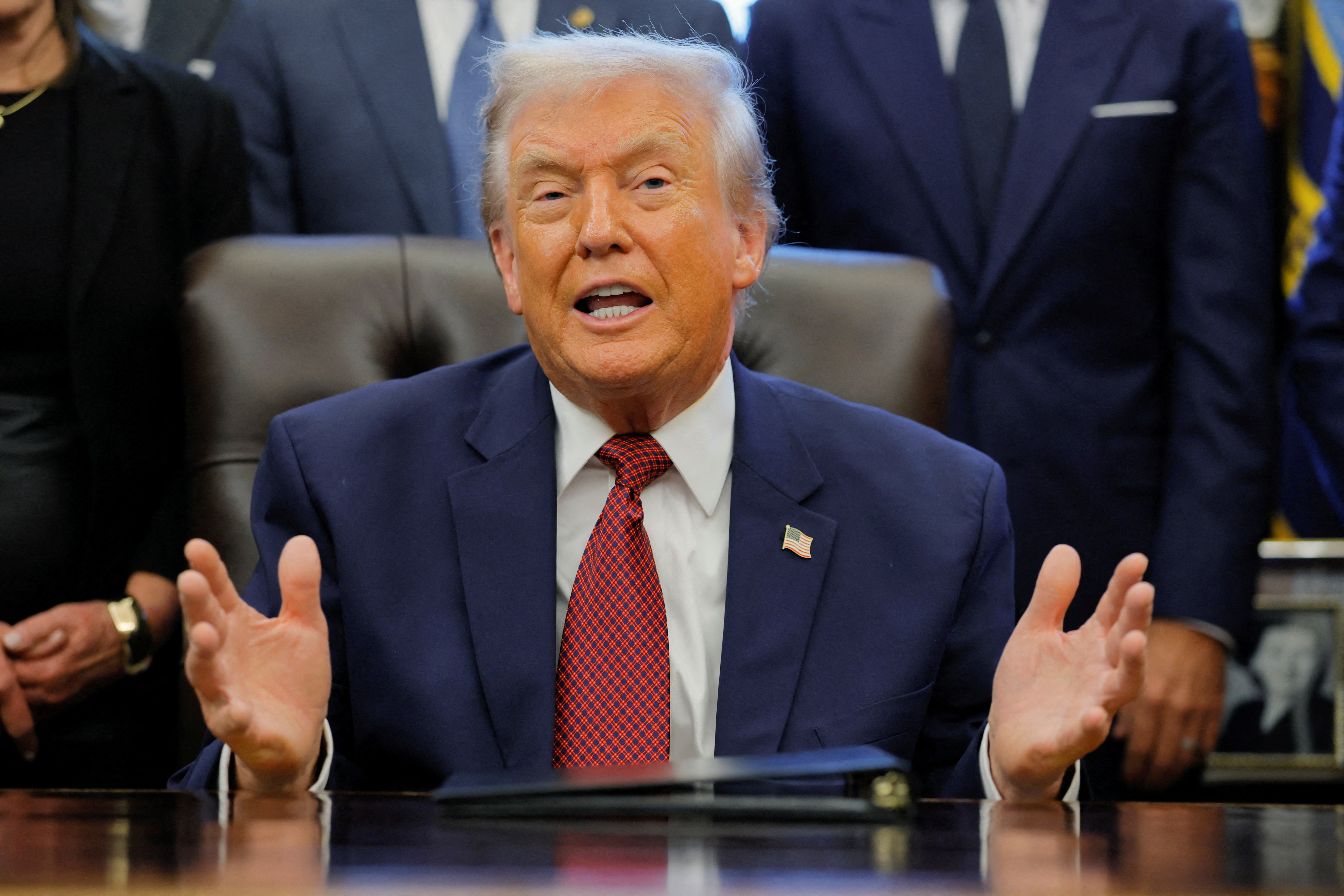 থাইল্যান্ড-কম্বোডিয়া যুদ্ধবিরতি চালু, আবারও কৃতিত্ব নিলেন ট্রাম্প