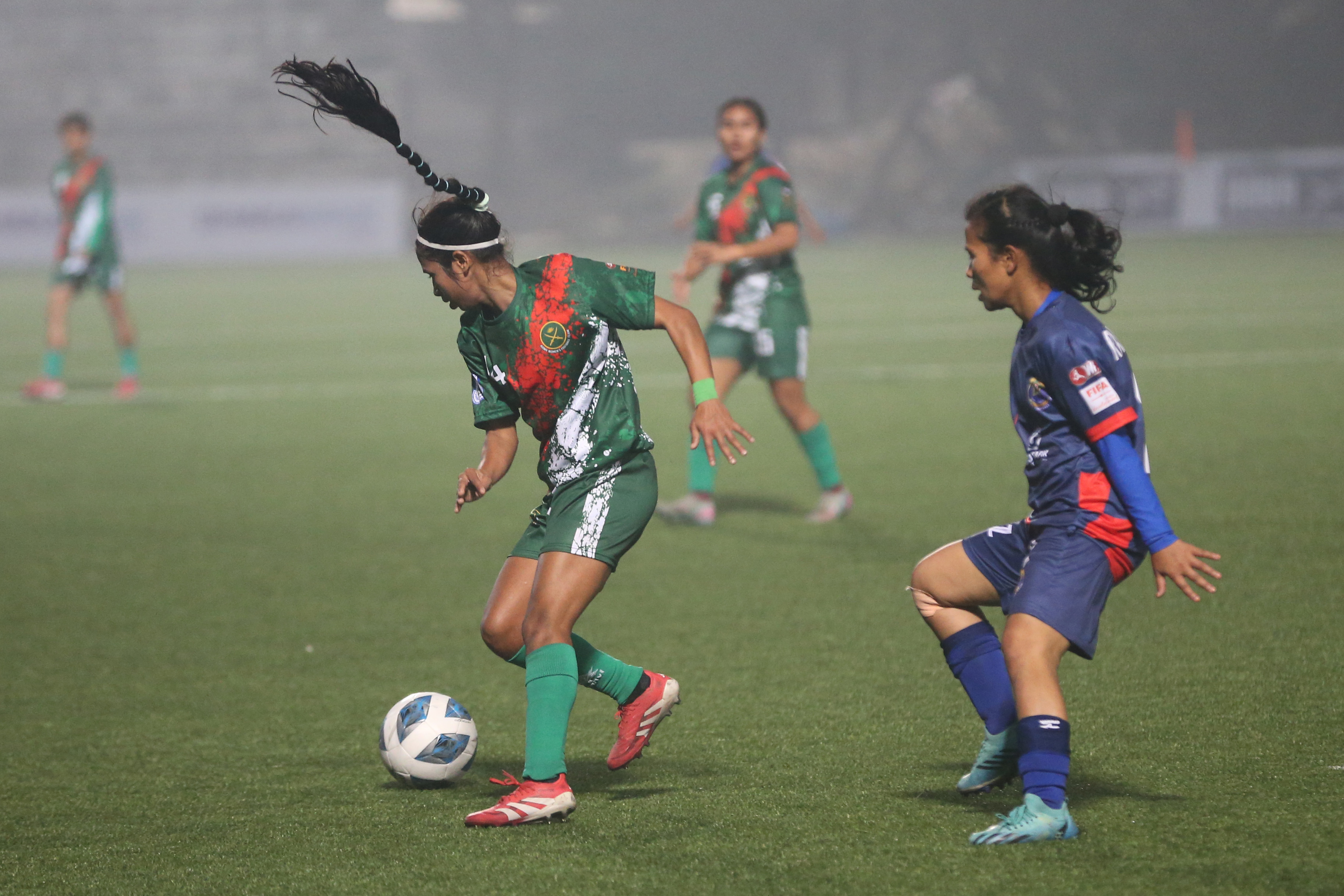 দেড় বছর পর শুরু নারী ফুটবল লিগ: লক্ষ্য কি শুধুই নিয়ম রক্ষা?