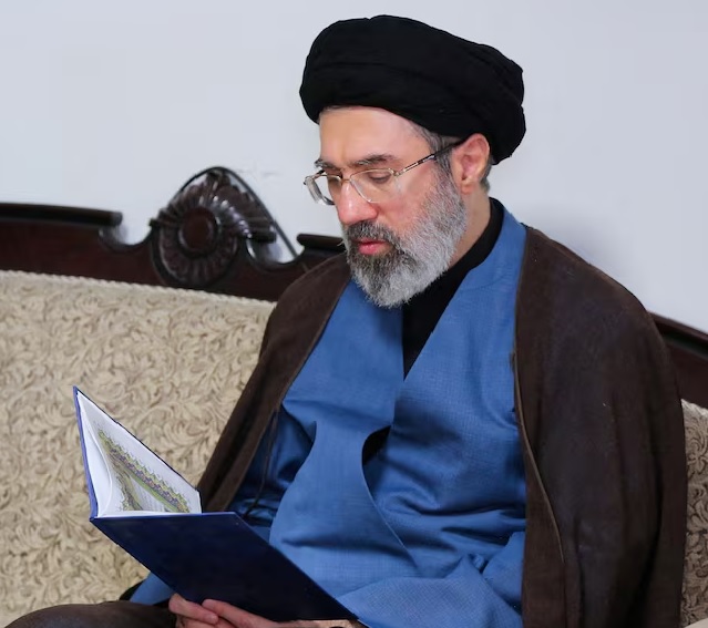 খামেনির ছেলে মোজতবা খামেনি। ছবি: রয়টার্স