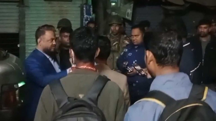 পোলিং এজেন্ট স্বাক্ষরিত ২৩ ফাঁকা রেজাল্ট শিট জব্দ