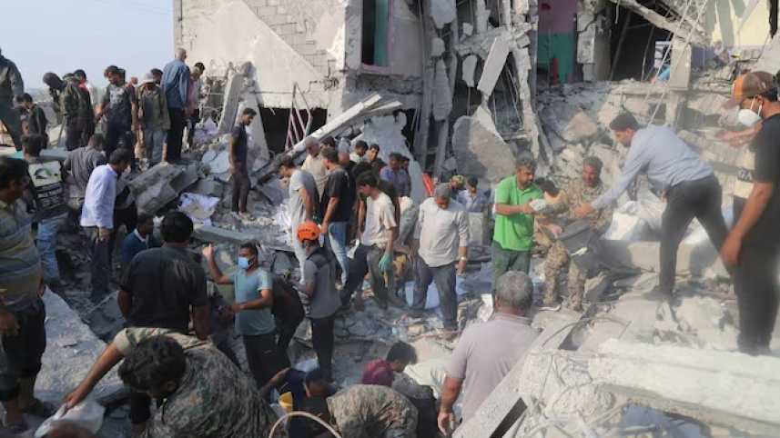 ইরানে স্কুলে হামলা। ছবি: রয়টার্স