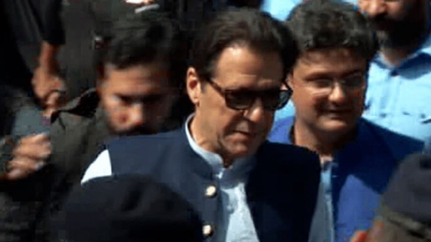 পাকিস্তানের সাবেক প্রধানমন্ত্রী ইমরান খান। ফাইল ছবি: ডন (২০২২)