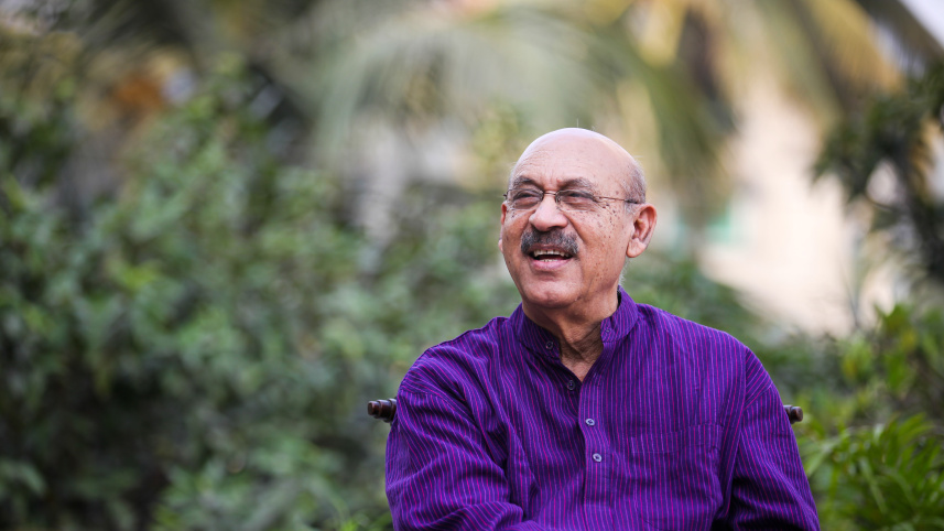 একুশে পদকজয়ী গুণী অভিনেতা, নাট্যকার ও পরিচালক আবুল হায়াত। ছবি: স্টার