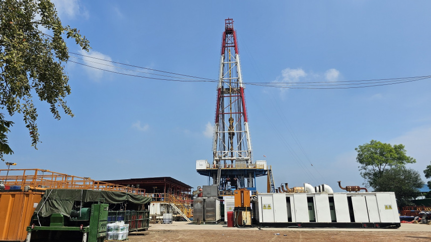 gas field