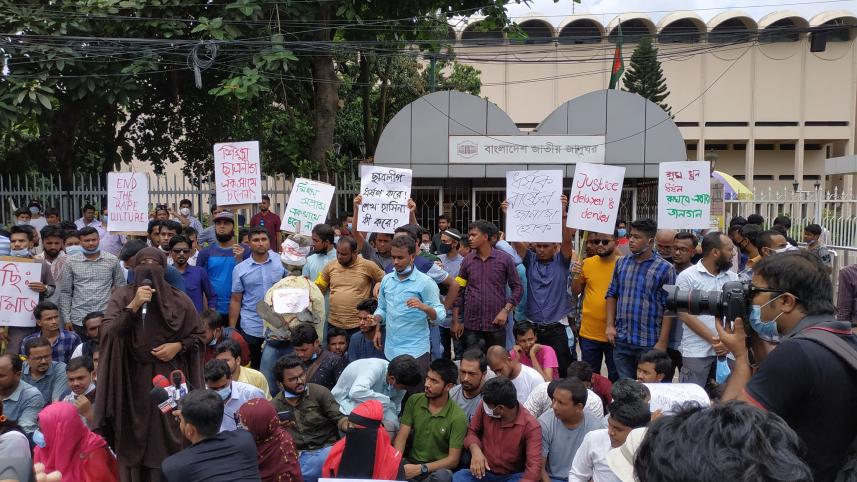 shahbag protest.jpg