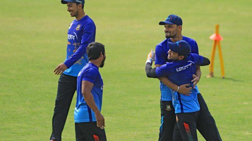 Mashrafe Mortaza & Mushfiqur Rahim