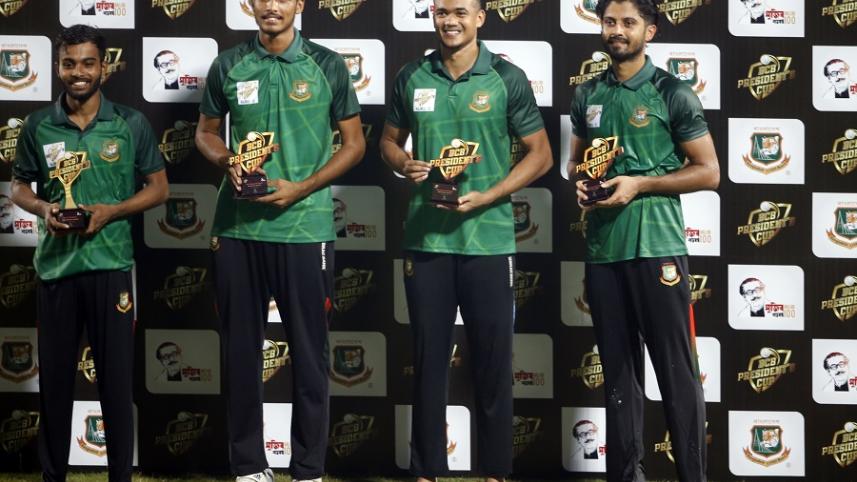 Taskin Ahmed, Rishad Hossain, Touhid Hridoy, Irfan sukkur