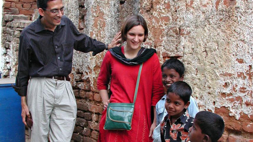 abhijit-banerjee-and-esther-duflo-1.jpg