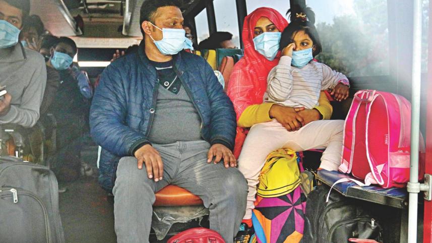 bangladeshis_returning.jpg
