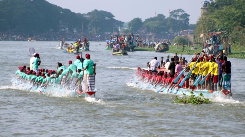 Brahmanbaria_Boat race held_Pic_05.jpg