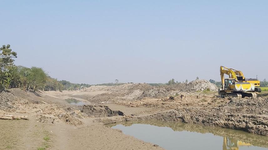 Canal excavation
