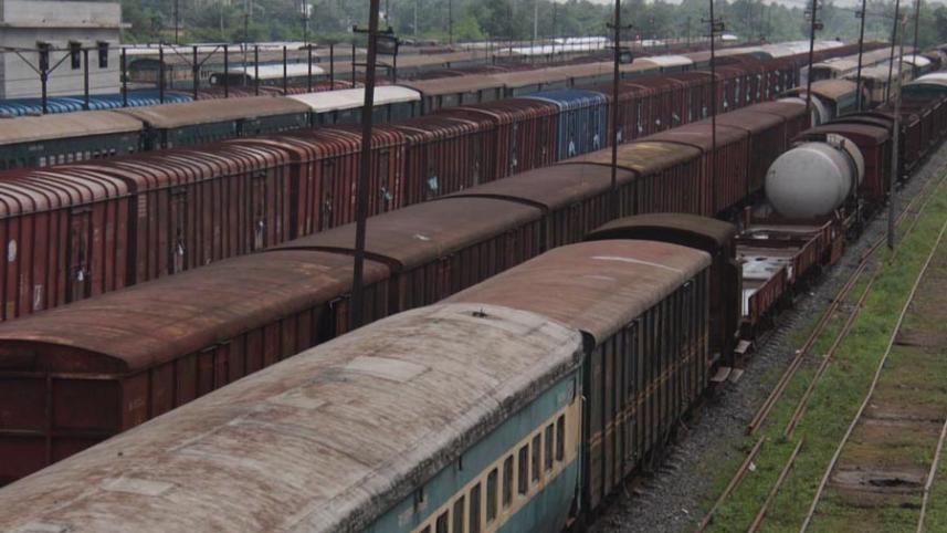 CATTLE TRAIN.jpg