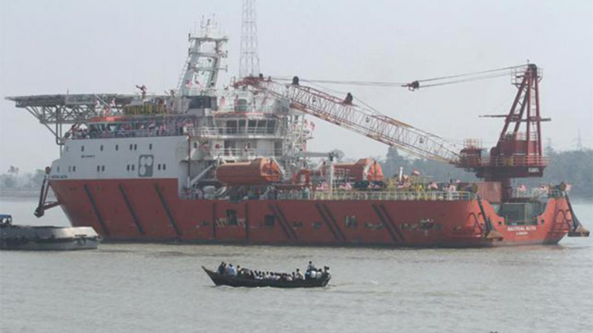 ctg-aid-ship-rohingya.jpg