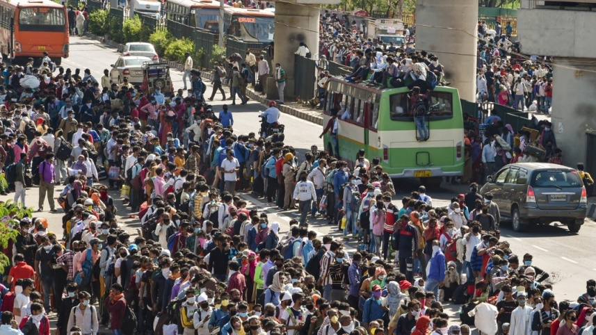 delhi bus.jpg