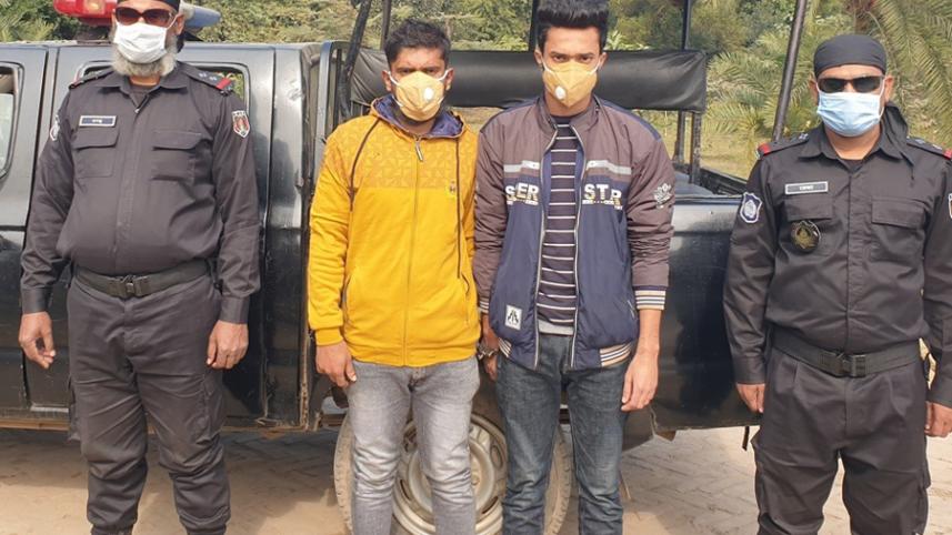 Gazipur-(3)- 04 January 2021-RAB (Two Youth Arrested For Kidnapped)-1.jpg