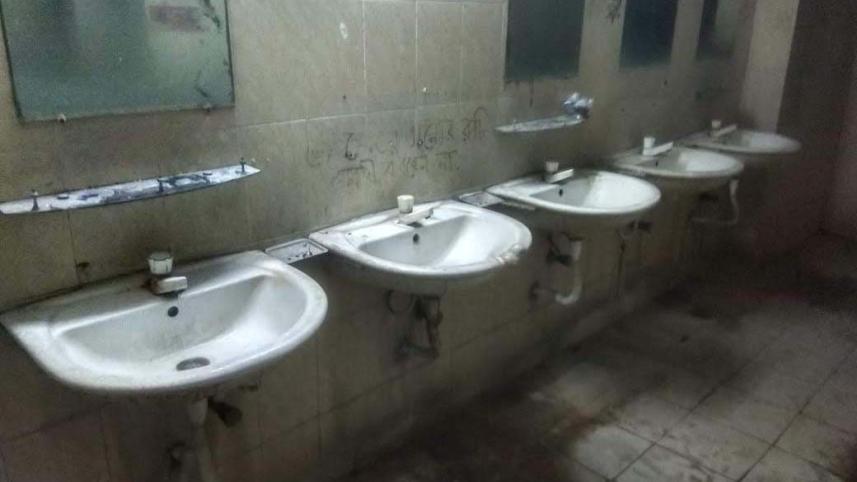 Jagannath hall-1.jpg