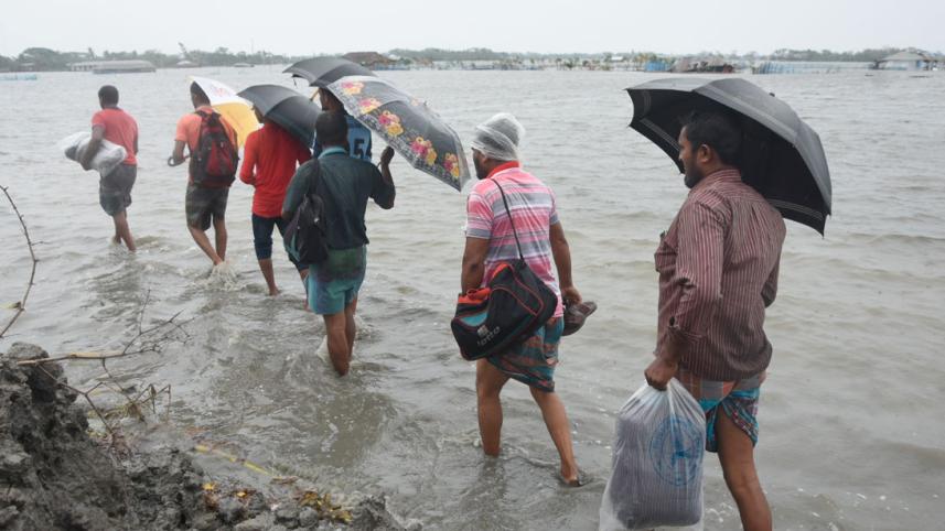 Koyra_Displaced_People_1.jpg