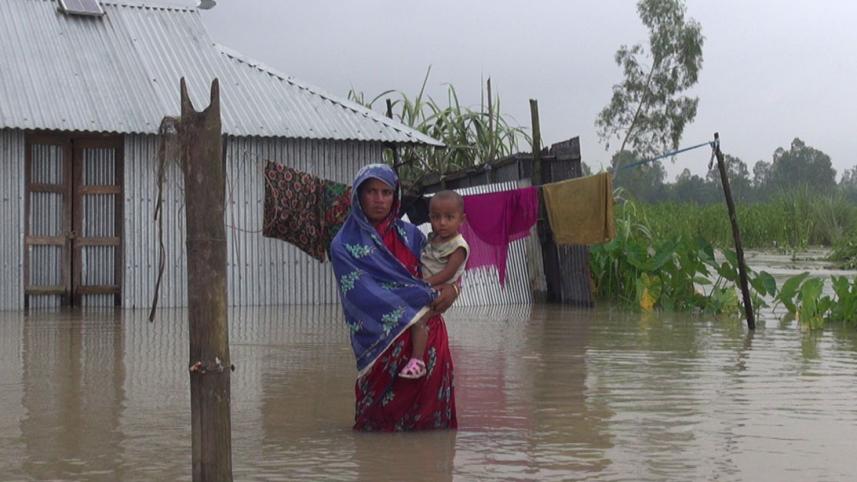 Lalmonirhat_Gobardhan_Flood.jpg