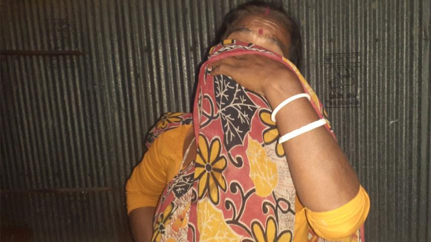 Lalmonirhat_Mother_Crying_1.jpg