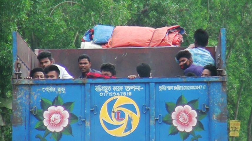 Lalmonirhat truck.jpg